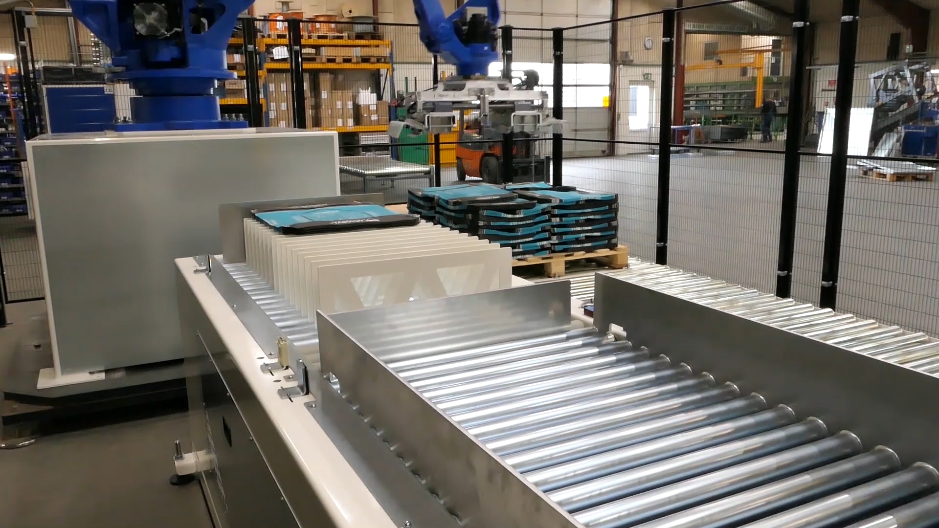 Robotic Palletiser | Palletising Systems | Armstrong